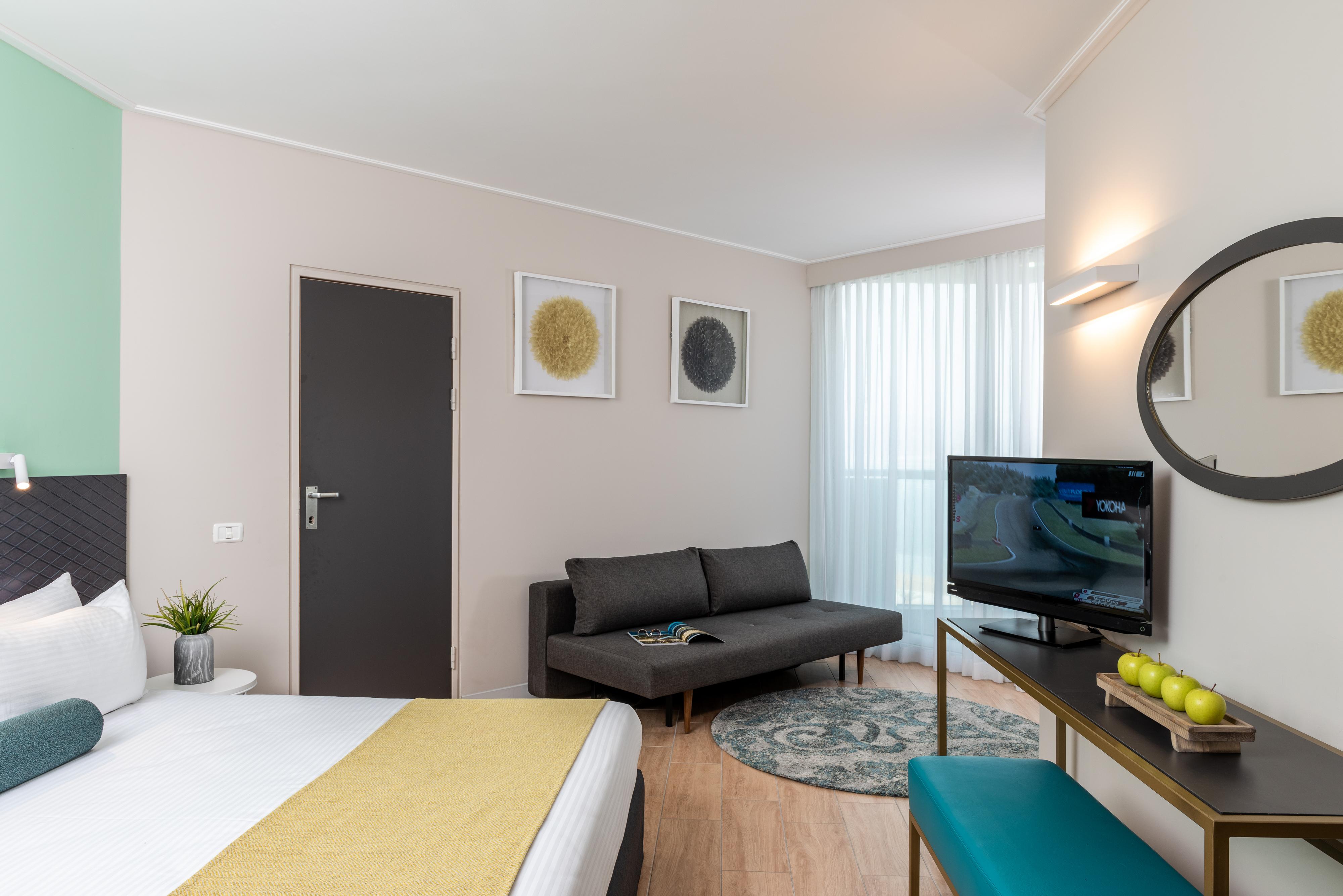 Leonardo Club Hotel Dead Sea Neve Zohar Exterior foto A room at the hotel