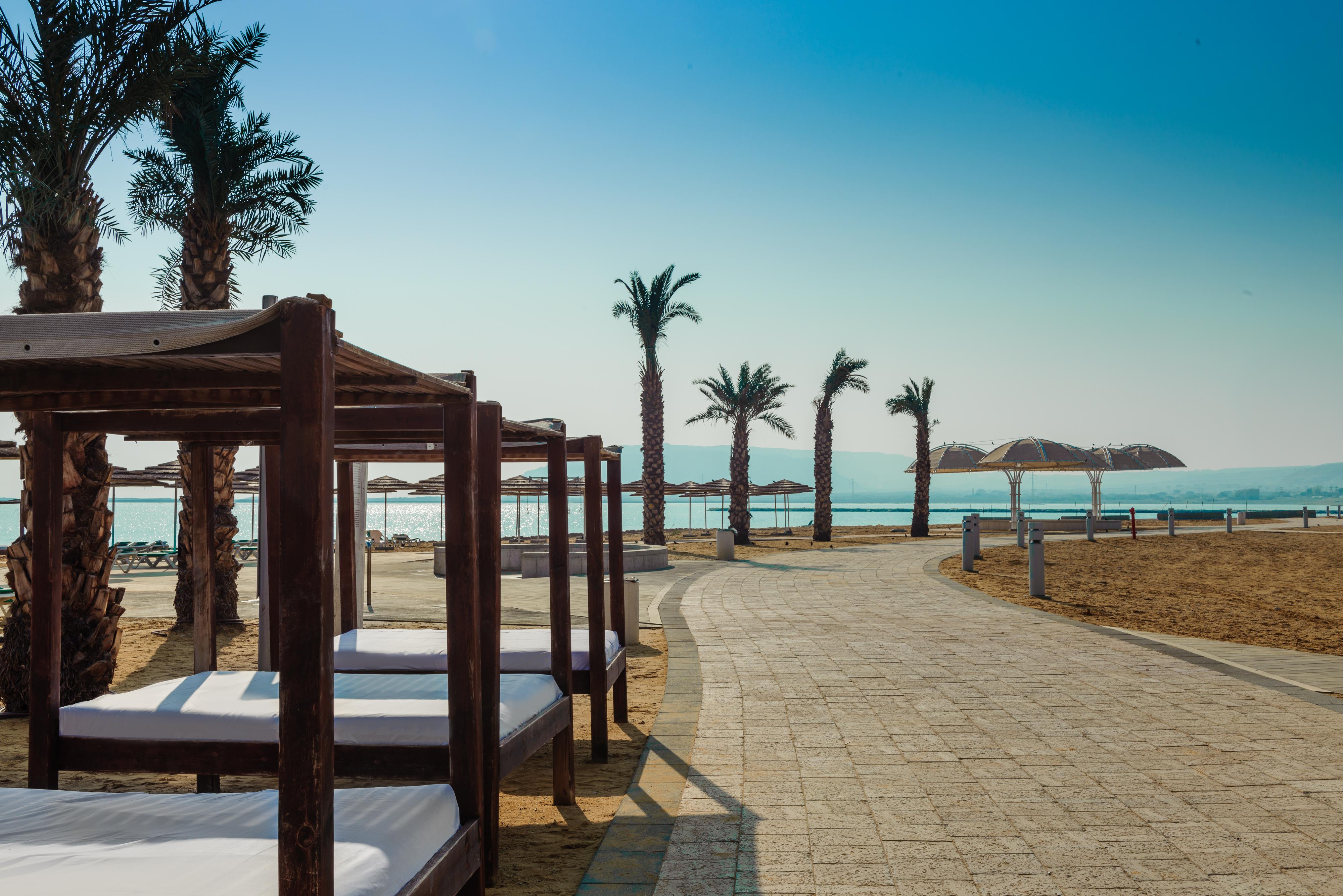 Leonardo Club Hotel Dead Sea Neve Zohar Exterior foto The beach at the Kempinski Hotel, Aqaba